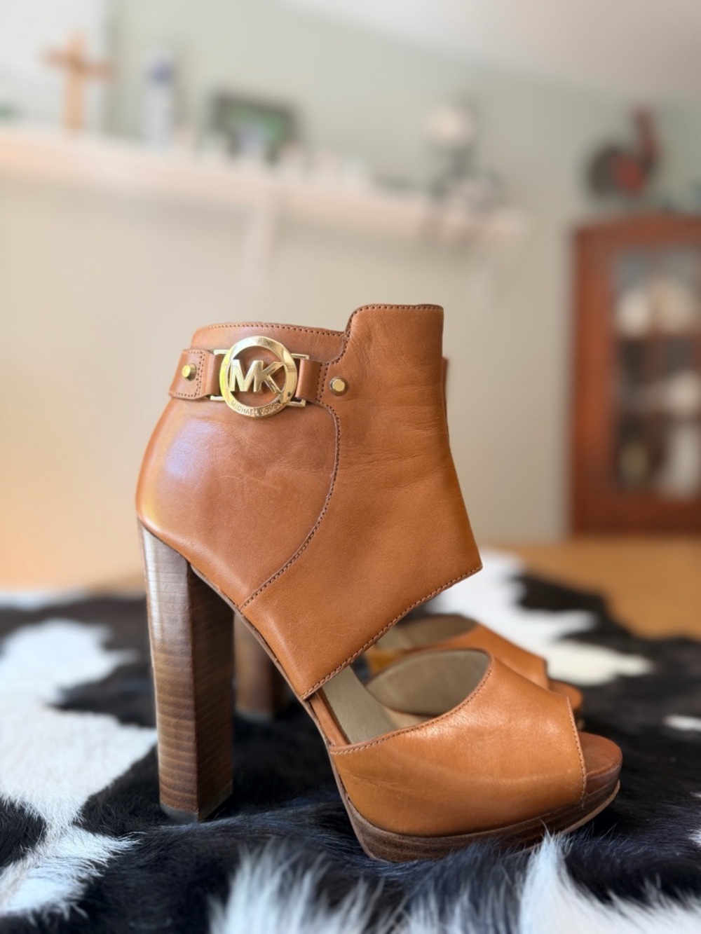 Michael Kors Cognac Leather Open-Toe High Heel Booties. Size 6.5 - Picture 3 of 7